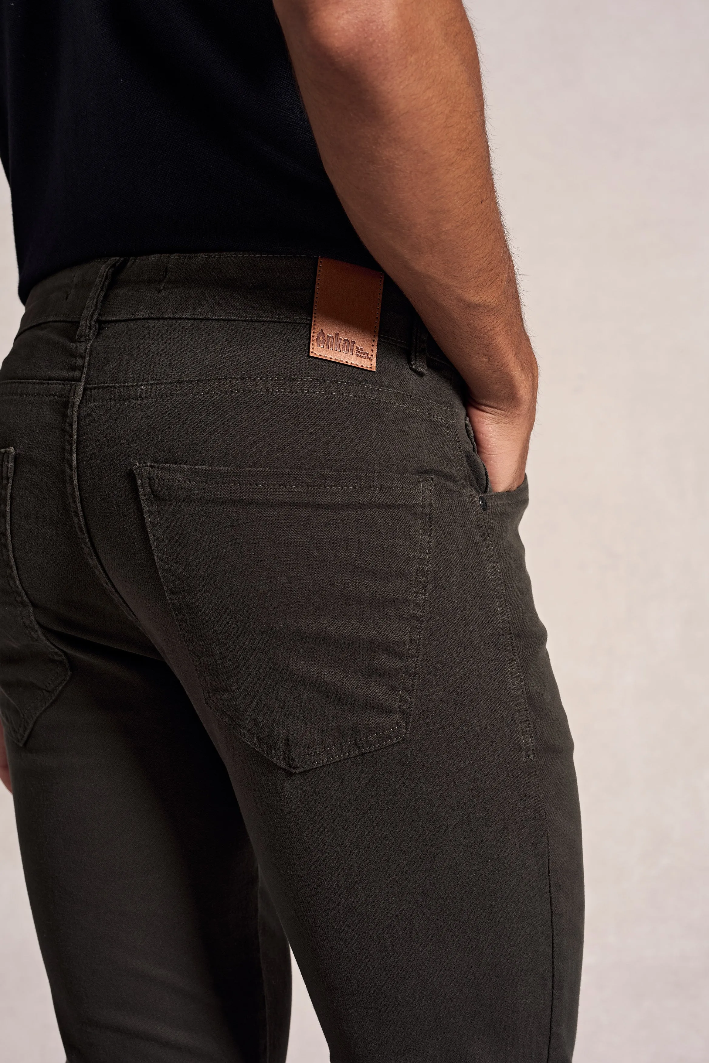 Calça 5 Bolsos