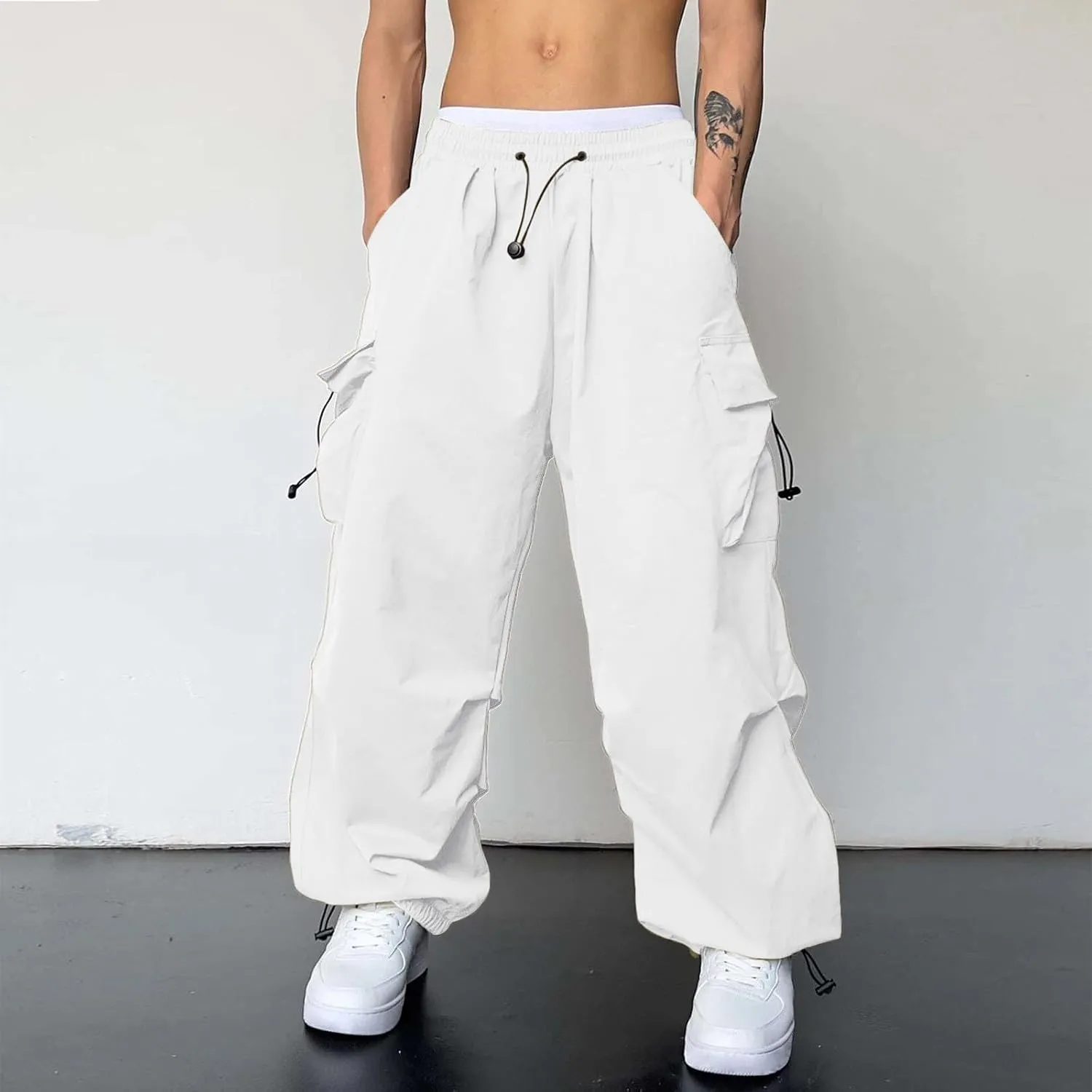 Mens Baggy Cargo Pants Trendy Casual Parachute Pants Loose Fit Harem Joggers for Streetwear Y2k Clothes with Pockets