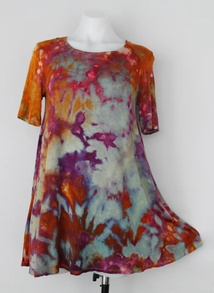Short sleeve Tunic - size Small - Carnival crinkle